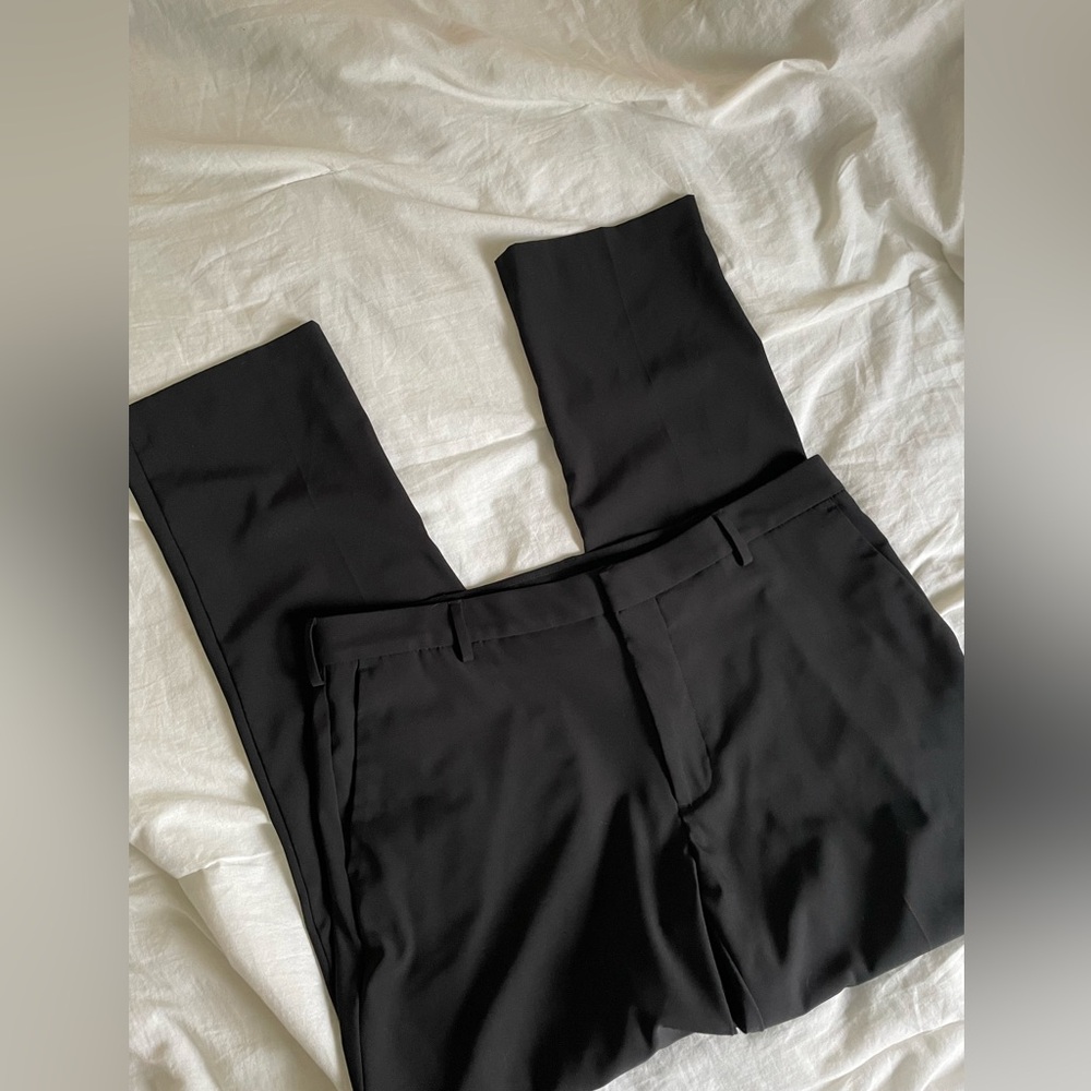Van Heusen slim black dress pants / trousers